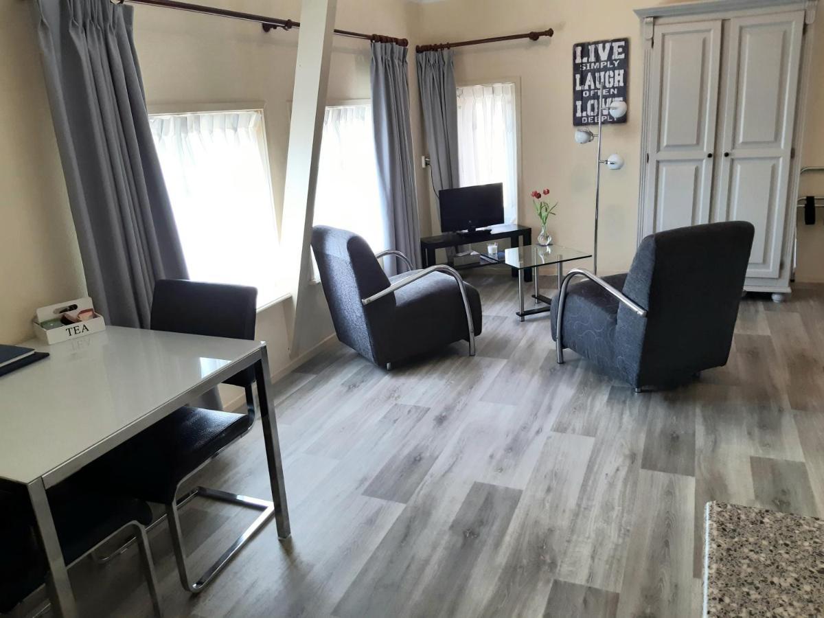 Logement 'De Witte Klok' Oude Bildtzijl Eksteriør billede