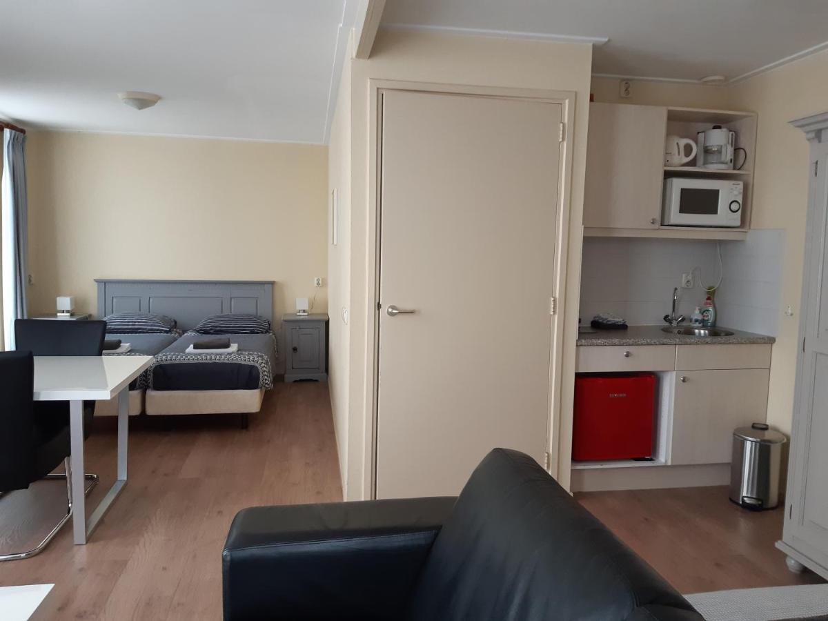 Logement 'De Witte Klok' Oude Bildtzijl Eksteriør billede